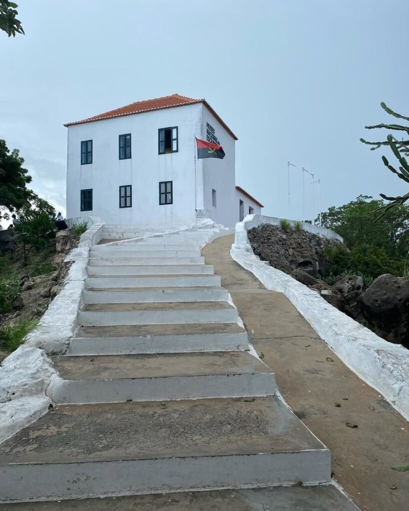 visita ao museu da escravatura de angola(jpg)